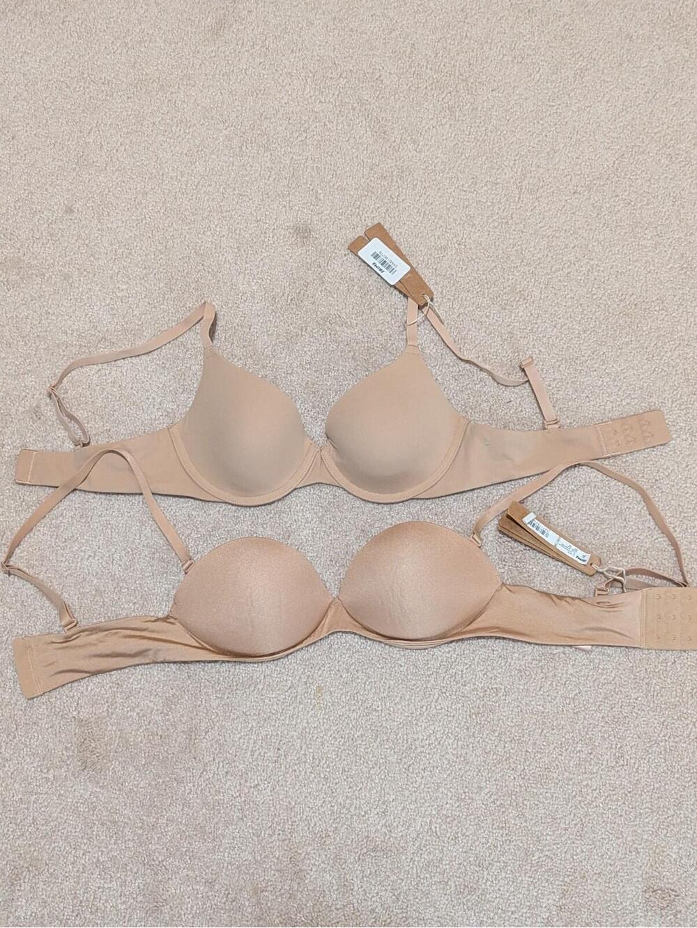 Women's 2 Skims Padded Bras Size 32B NWT Never Worn